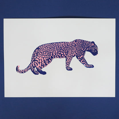 SILKSCREEN PRINT LEOPARD BLUE/PINK