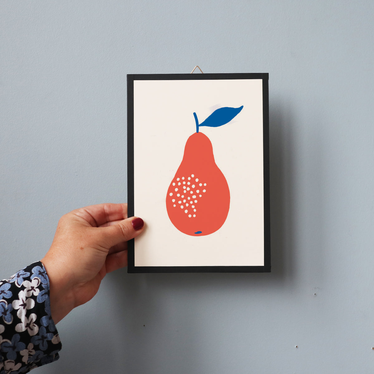 BLUE/RED PEAR