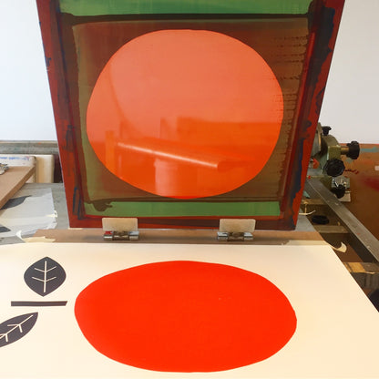 SILKSCREEN RED APPLE